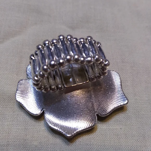 NWOT, Eight Rings, Most Adjustable Fit, Various Styles & Designs, Claire… - Picture 12 of 12